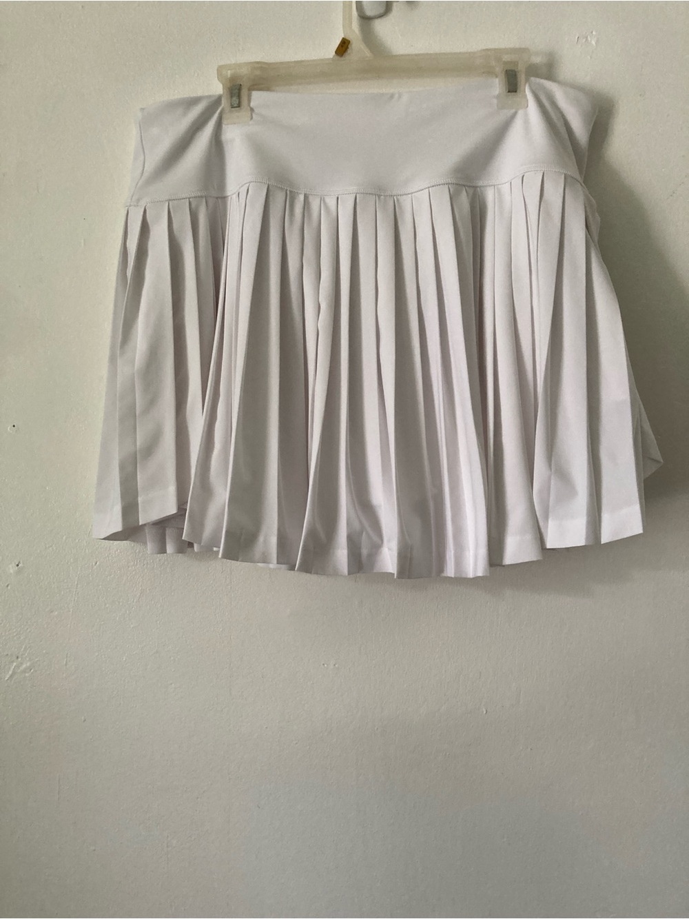 GAP White Pleated Skater Skirt